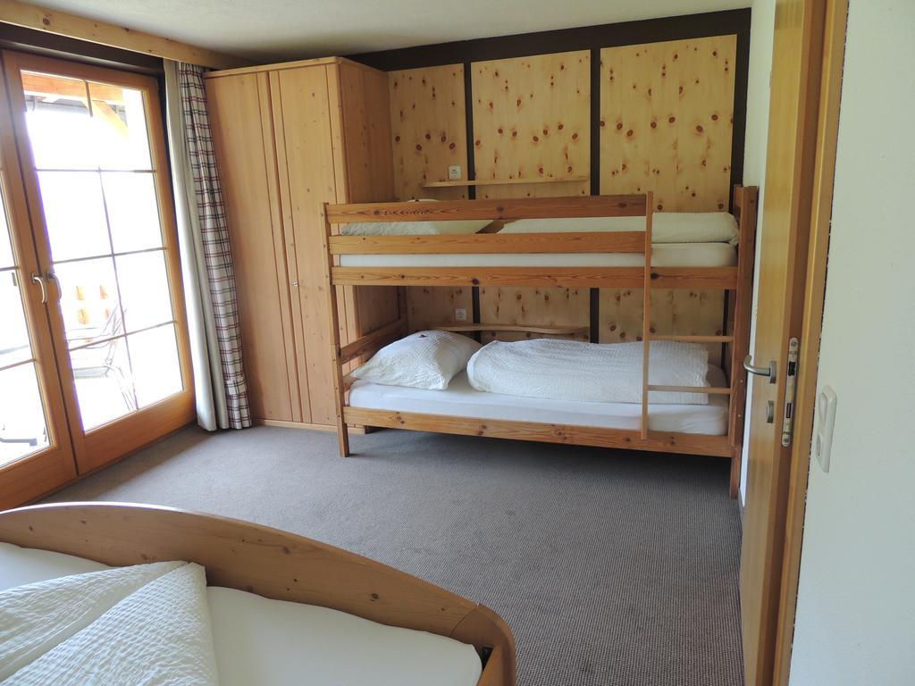 Aparthotel Haeus'L Am Ruan Berwang Habitación foto