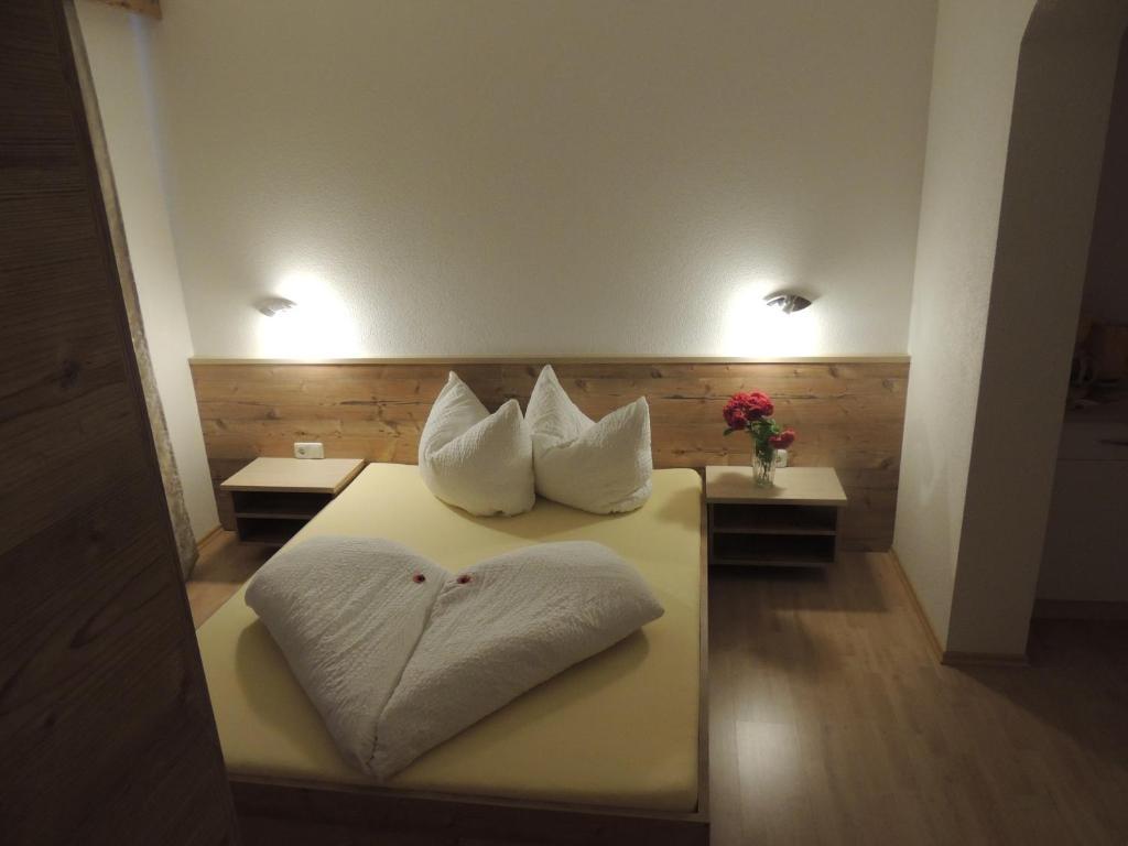 Aparthotel Haeus'L Am Ruan Berwang Habitación foto